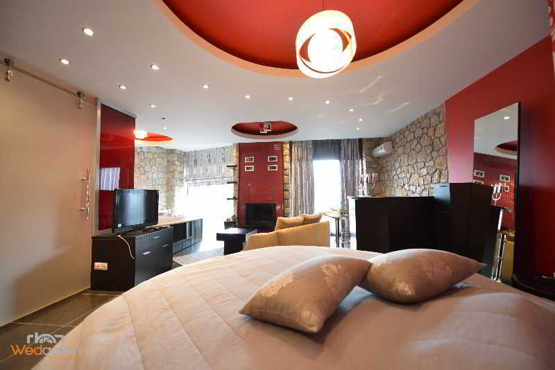 Nymfes Hotel Káto Loutrákion エクステリア 写真