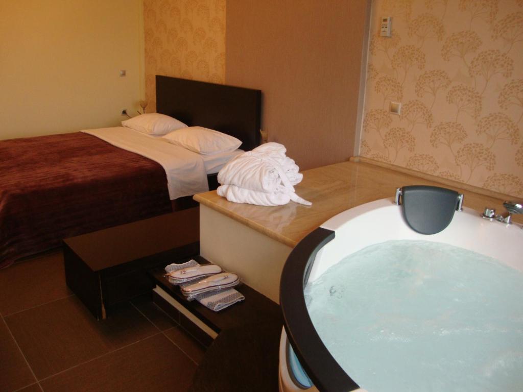 Nymfes Hotel Káto Loutrákion 部屋 写真